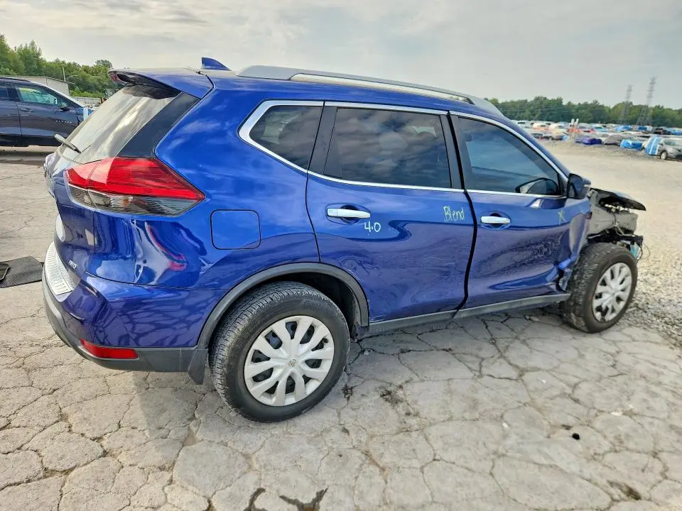 2017 NISSAN ROGUE S  