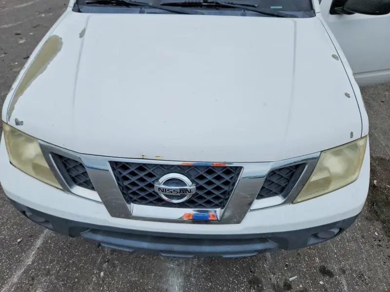 2012 NISSAN FRONTIER S  