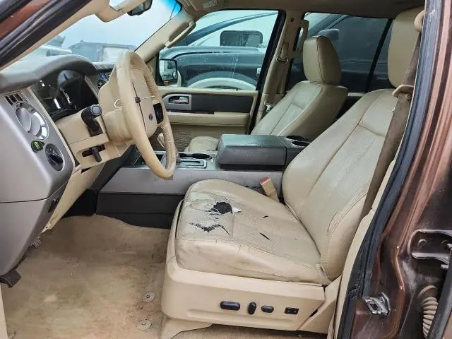 2011 FORD EXPEDITION XLT  