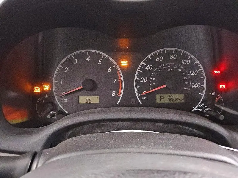 2013 TOYOTA COROLLA LE  