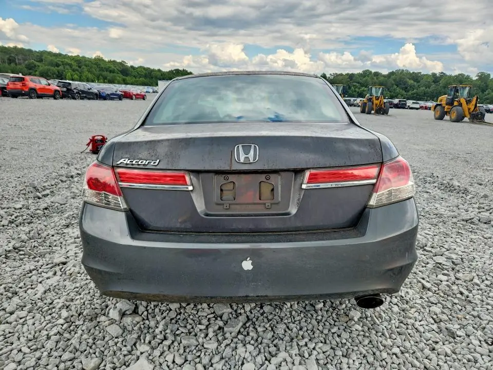 2012 HONDA ACCORD LX  