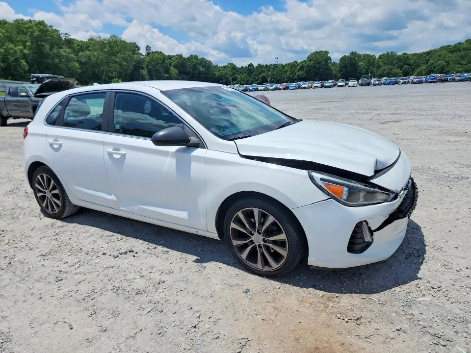 2018 HYUNDAI ELANTRA GT BASE  