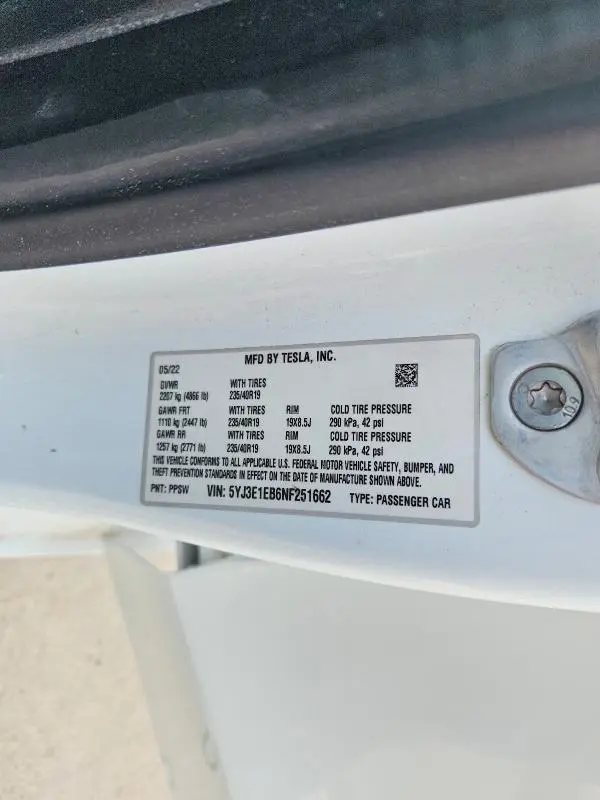 2022 TESLA MODEL 3   