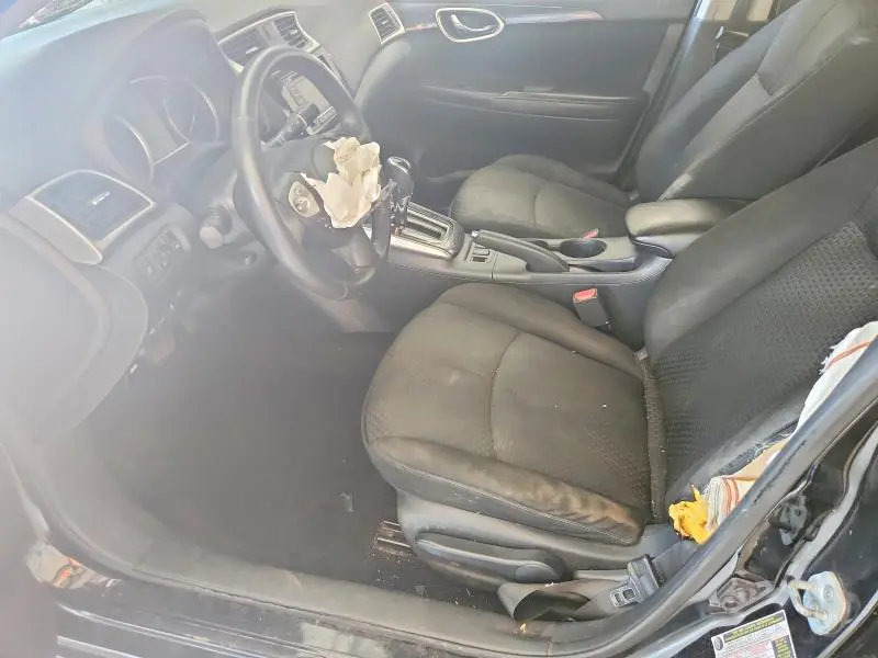 2016 NISSAN SENTRA SR  
