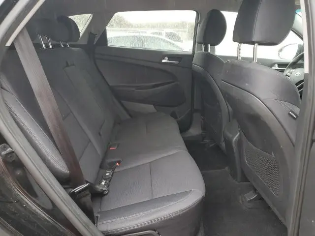 2021 HYUNDAI TUCSON SE  