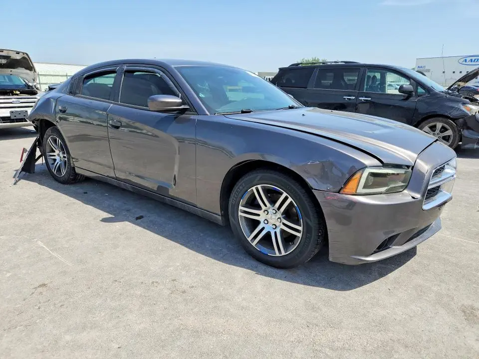 2014 DODGE CHARGER SXT  
