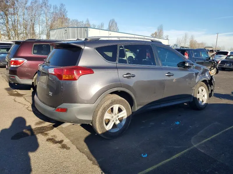 2013 TOYOTA RAV4 XLE  
