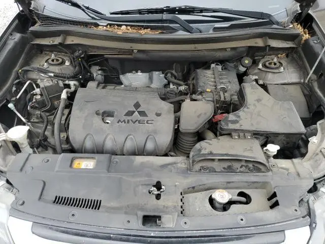 2017 MITSUBISHI OUTLANDER ES  