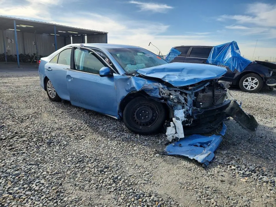 2012 TOYOTA CAMRY LE  