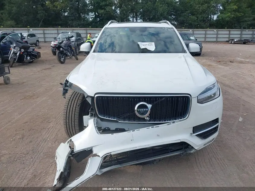 2018 VOLVO XC90 T5 MOMENTUM