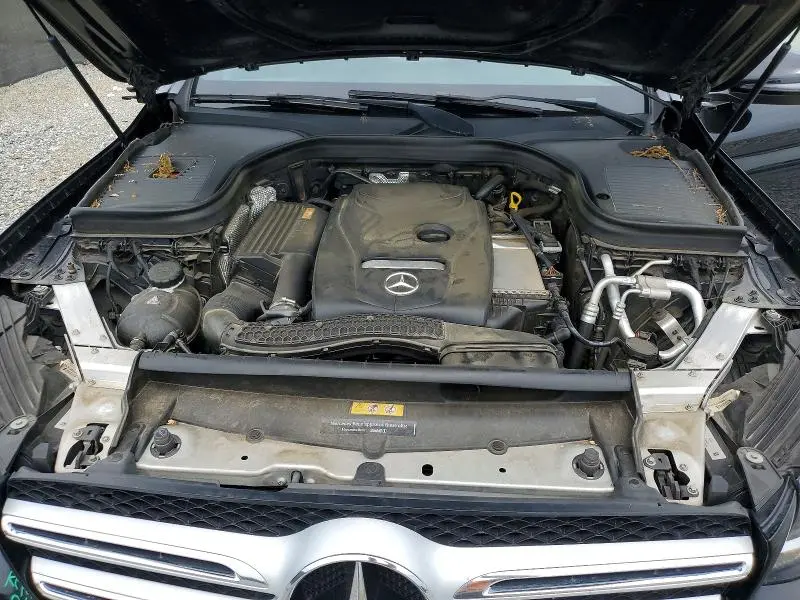 2017 MERCEDES-BENZ GLC 300  