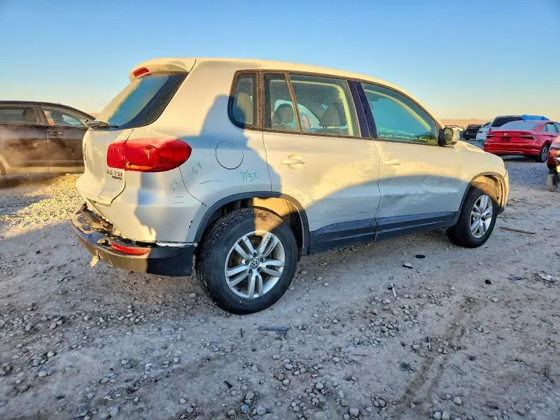 2013 VOLKSWAGEN TIGUAN S  