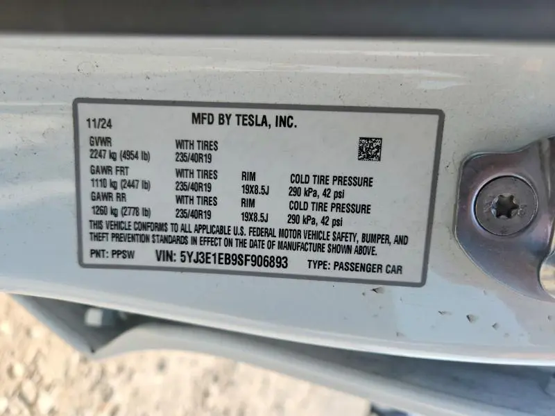 2025 TESLA MODEL 3   