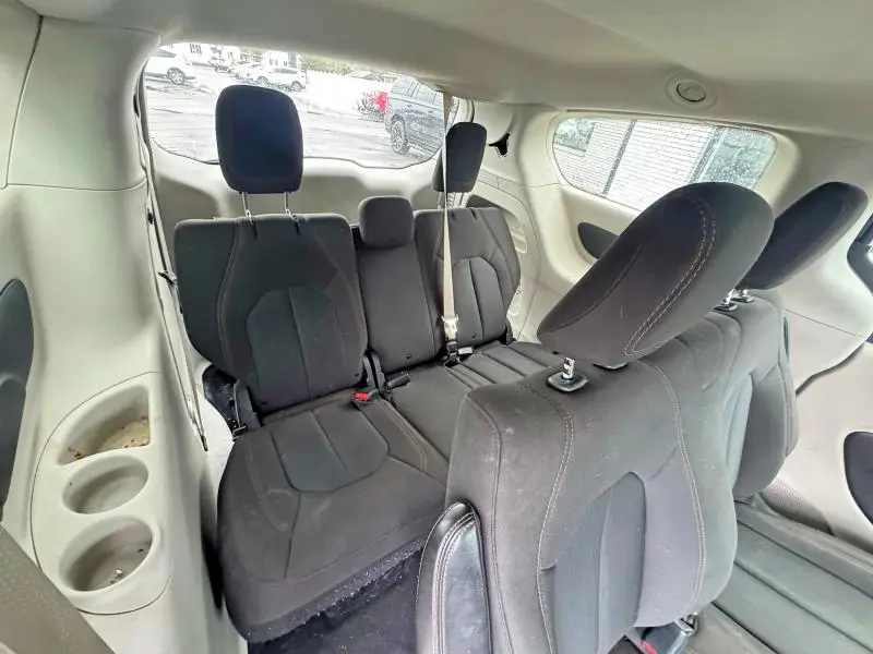 2019 CHRYSLER PACIFICA L  