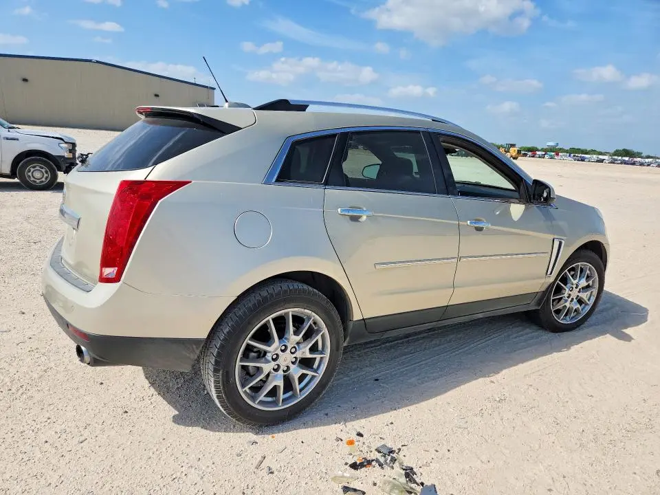 2015 CADILLAC SRX PERFORMANCE COLLECTION  