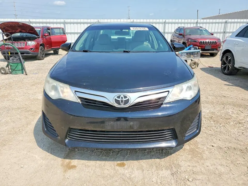 2012 TOYOTA CAMRY LE  