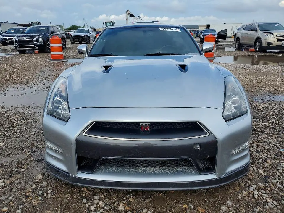 2014 NISSAN GT-R TRACK EDITION  
