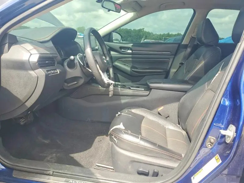 2019 NISSAN ALTIMA SR  