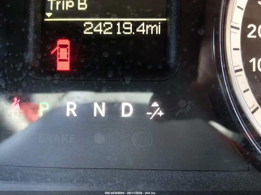 2017 RAM 1500 TRADESMAN  4X2 8' BOX