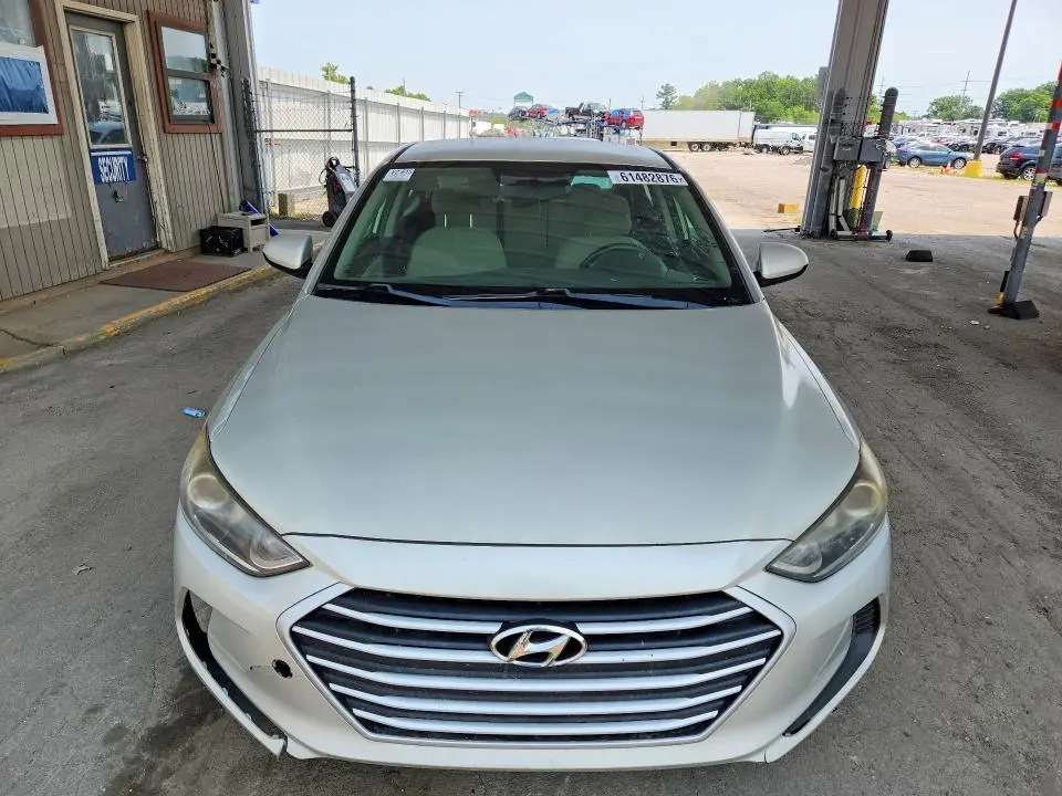 2017 HYUN ELANTRA SE   