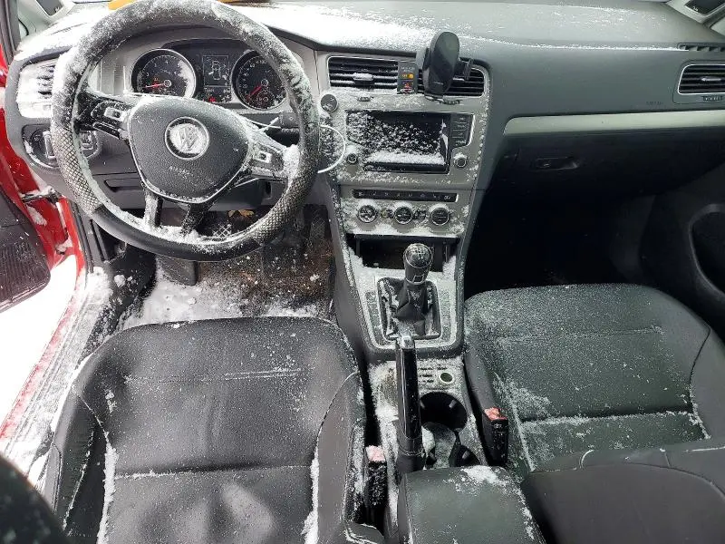 2015 VOLKSWAGEN GOLF   