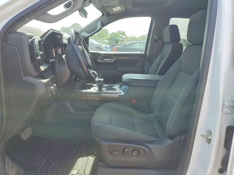 2023 CHEVROLET SILVERADO K1500 RST  