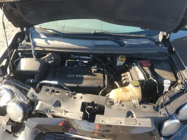 2015 CHEVROLET SONIC LT  