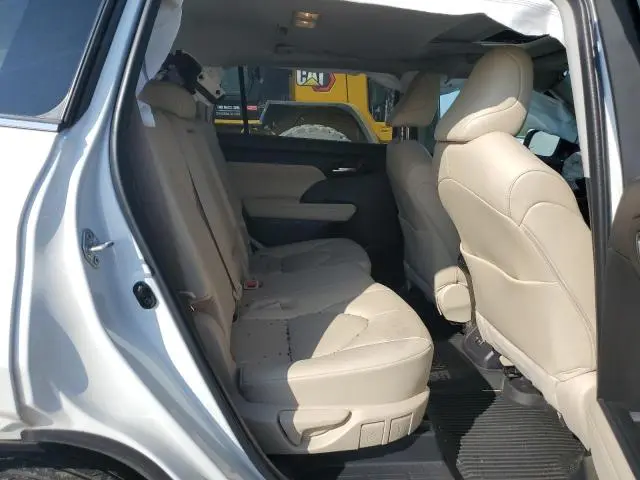 2023 TOYOTA HIGHLANDER L  