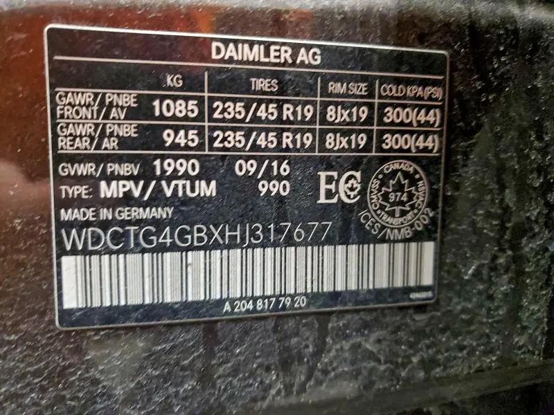 2017 MERCEDES-BENZ GLA 250 4MATIC  