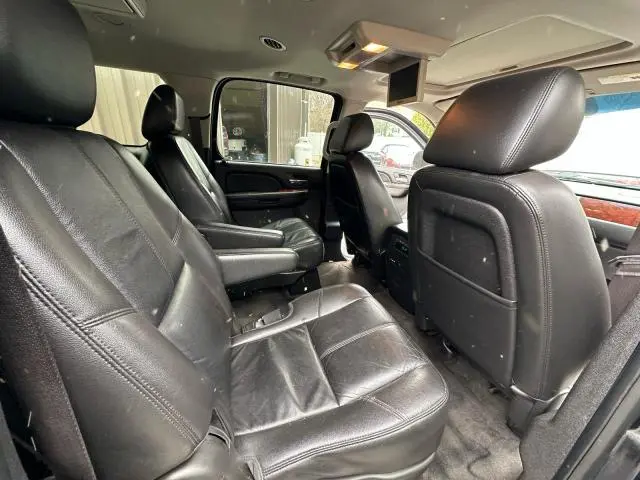 2013 CHEVROLET SUBURBAN K1500 LT  