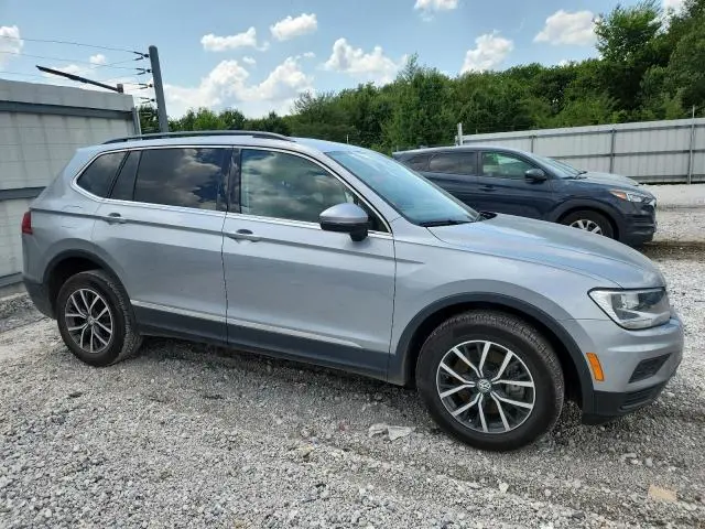 2020 VOLKSWAGEN TIGUAN SE  