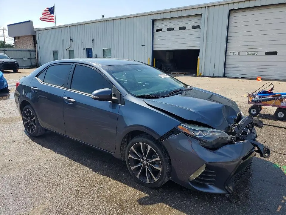 2019 TOYOTA COROLLA SE  