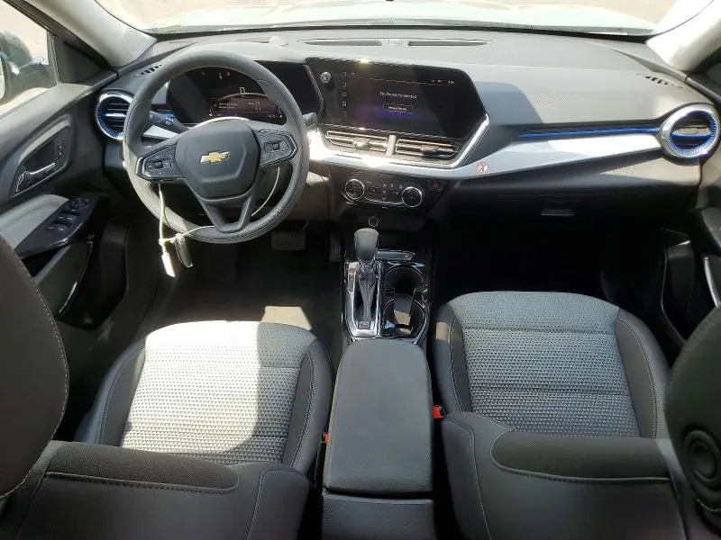 2025 CHEVROLET TRAX 1LT  