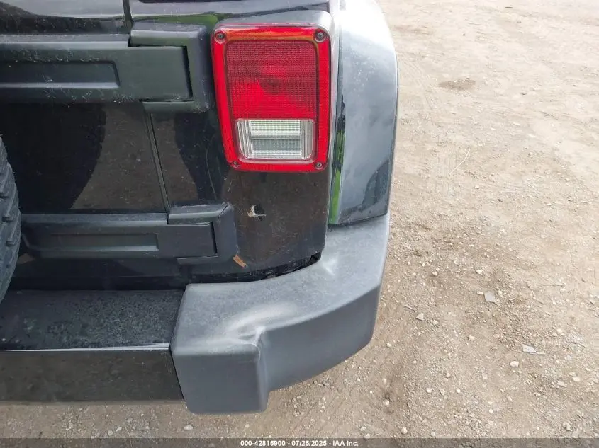 2017 JEEP WRANGLER UNLIMITED SAHARA 4X4