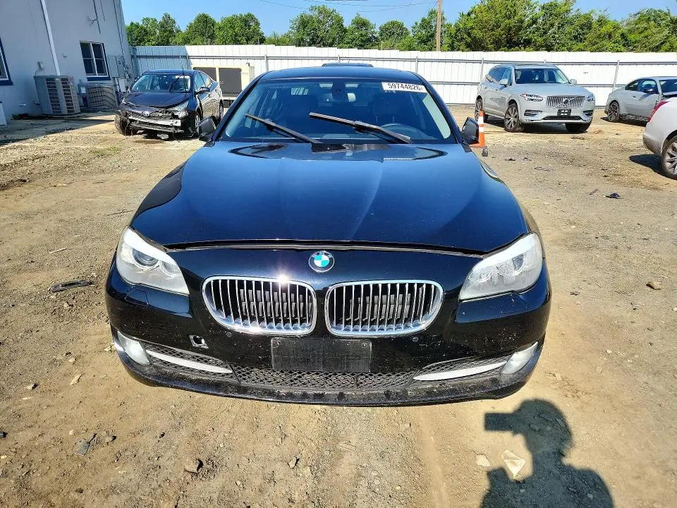 2012 BMW 528 XI  