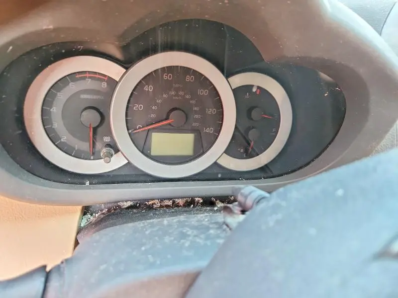 2011 TOYOTA RAV4 BASE  