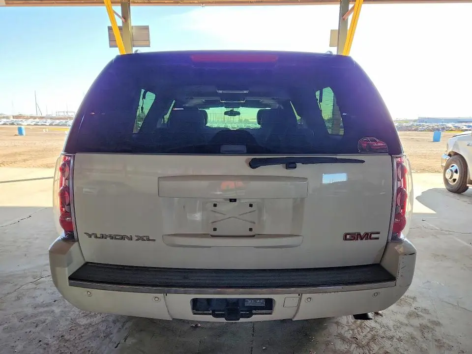 2014 GMC YUKON XL DENALI  