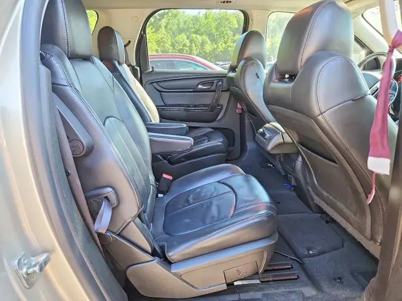 2014 GMC ACADIA SLT-1  