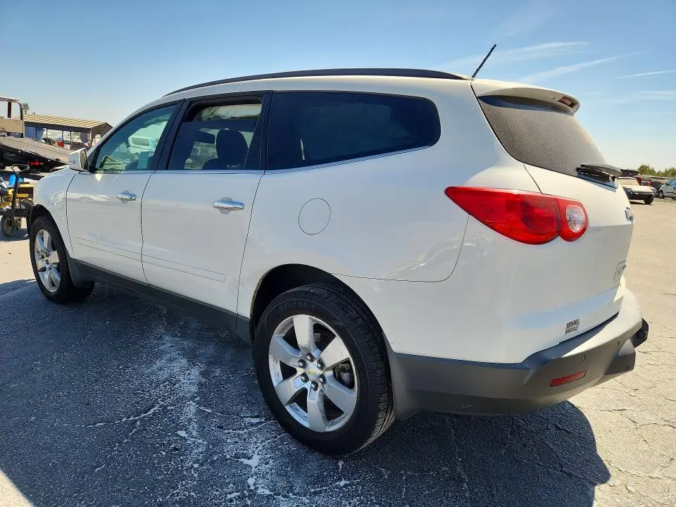 2012 CHEVROLET TRAVERSE LT  