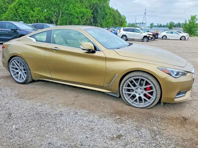 2017 INFINITI Q60 RED SPORT 400  