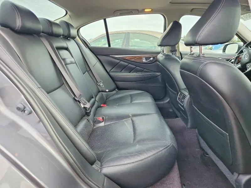 2015 INFINITI Q50 PREMIUM  
