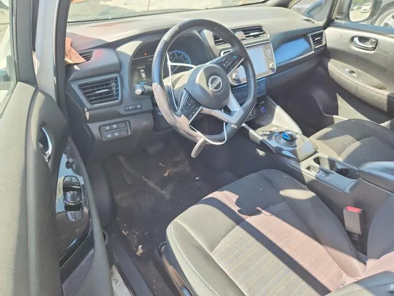 2024 NISSAN LEAF SV PLUS  