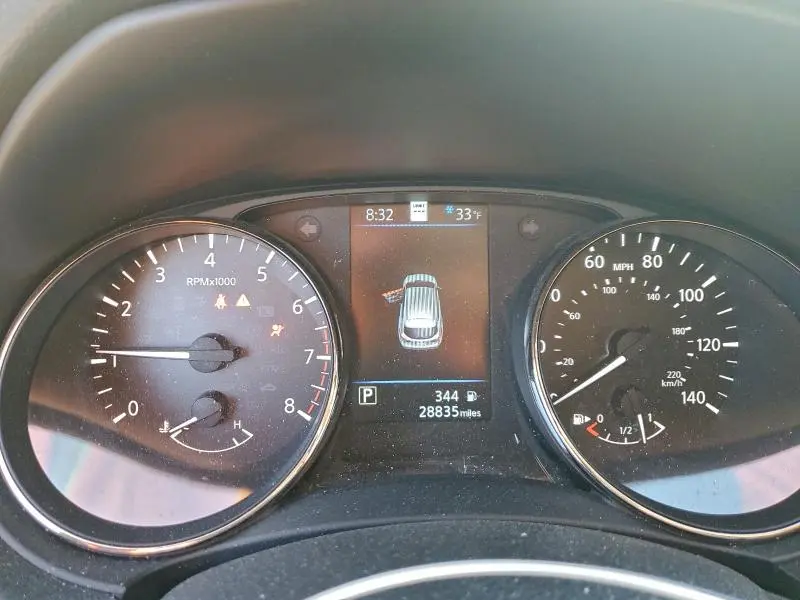 2022 NISSAN ROGUE SPORT SL  