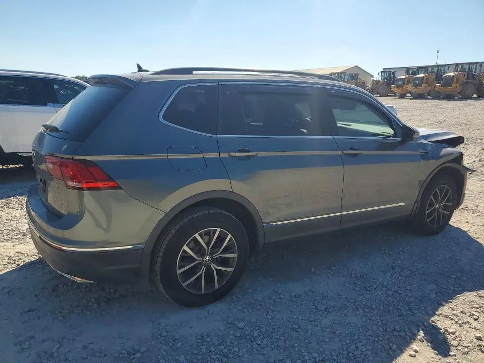 2020 VOLKSWAGEN TIGUAN SE  