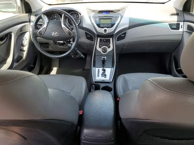 2011 HYUNDAI ELANTRA LIMITED  