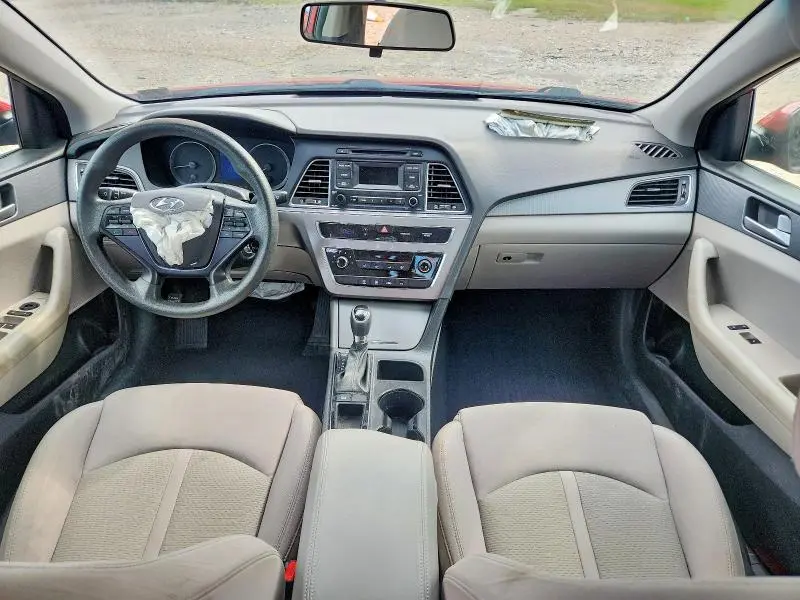2017 HYUNDAI SONATA SE  