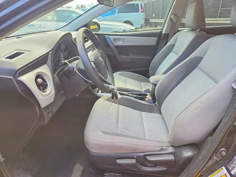 2019 TOYOTA COROLLA LE  