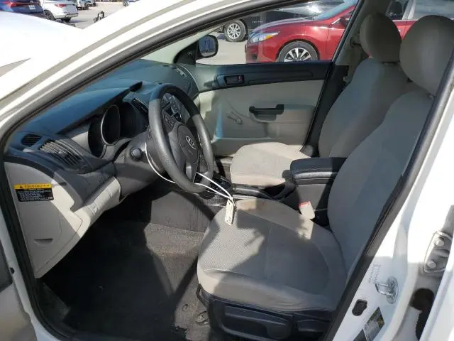 2010 KIA FORTE LX  
