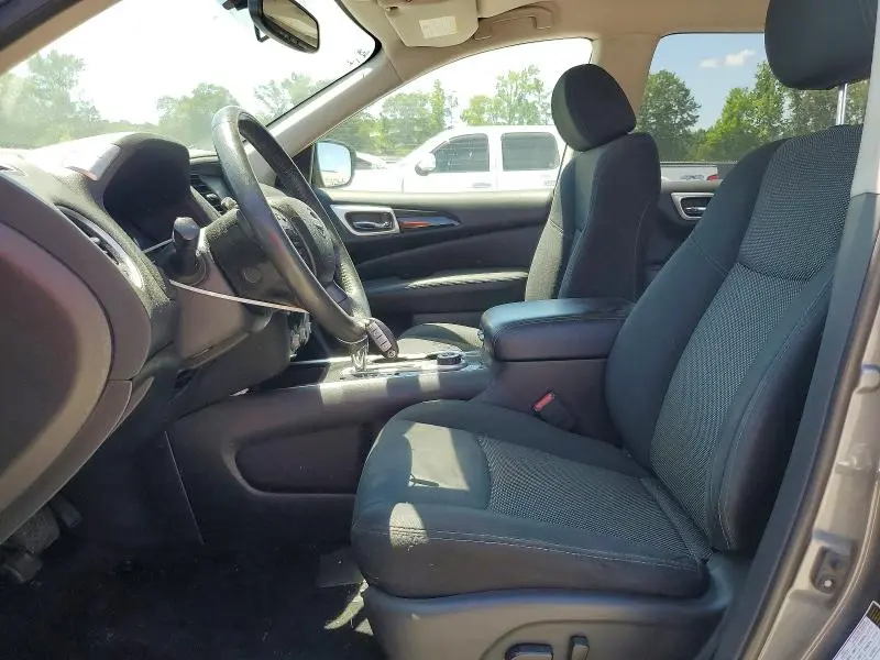 2018 NISSAN PATHFINDER SV  