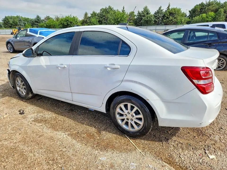 2017 CHEVROLET SONIC LT  